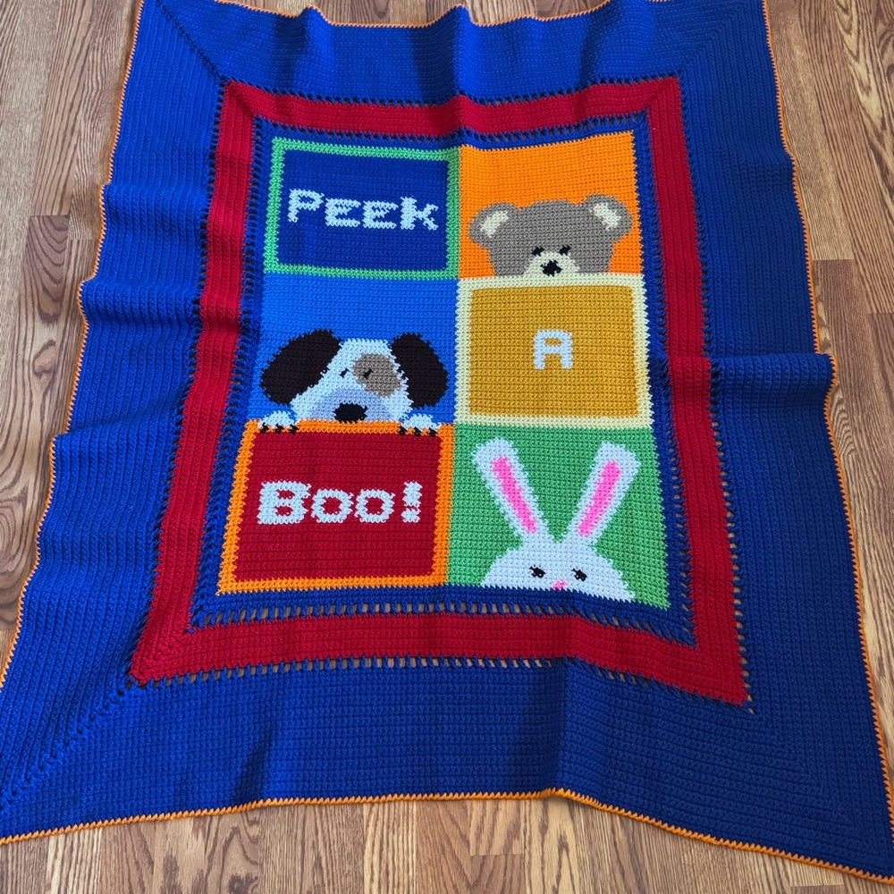 Handmade Crochet Peek A Boo Baby Blanket‎ Blue Teddy Bear Dog Bunny Child